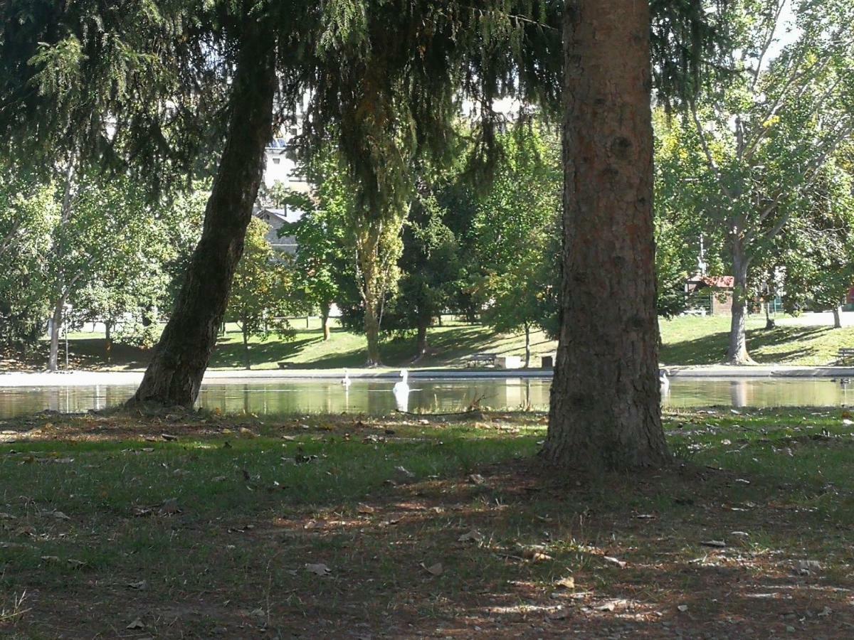 Llac I Villa Osséja Exteriör bild